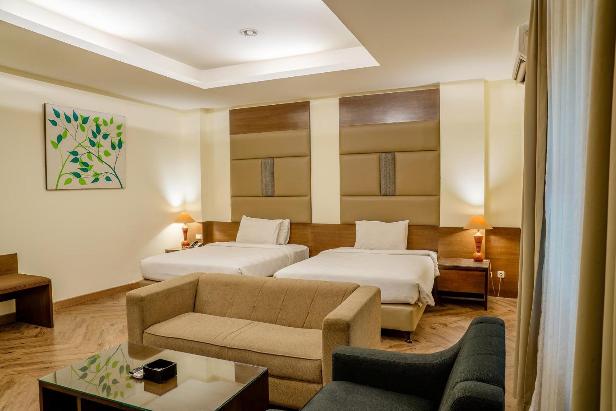 Hotel Alia Cikini Jakarta Extérieur photo